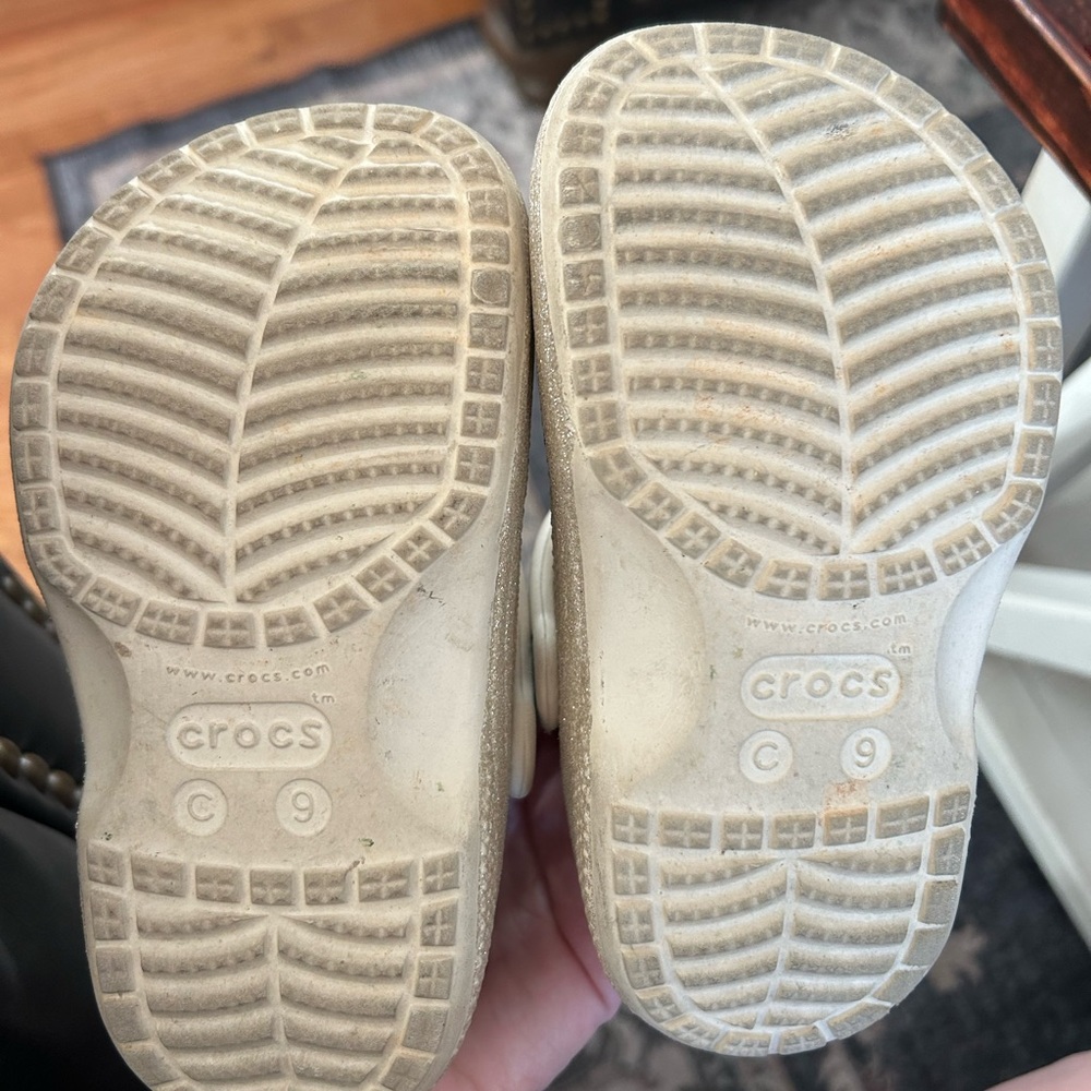 Crocs Kids Glitter Clogs - Gold - Picture 5 of 5